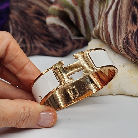Hermès Designer Bracelet Rose Gold/White Enamel Size 7 - Picture 14 of 16